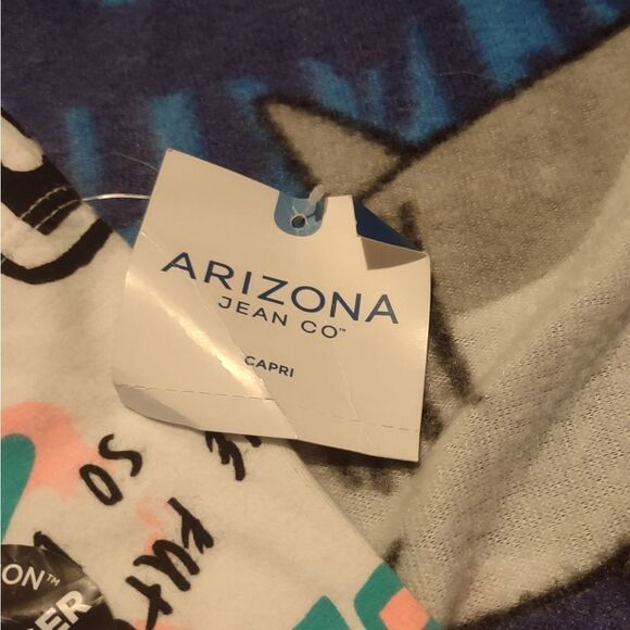 Arizona brand Capri pants Size Large - 14  (0224) - Picture 6 of 7